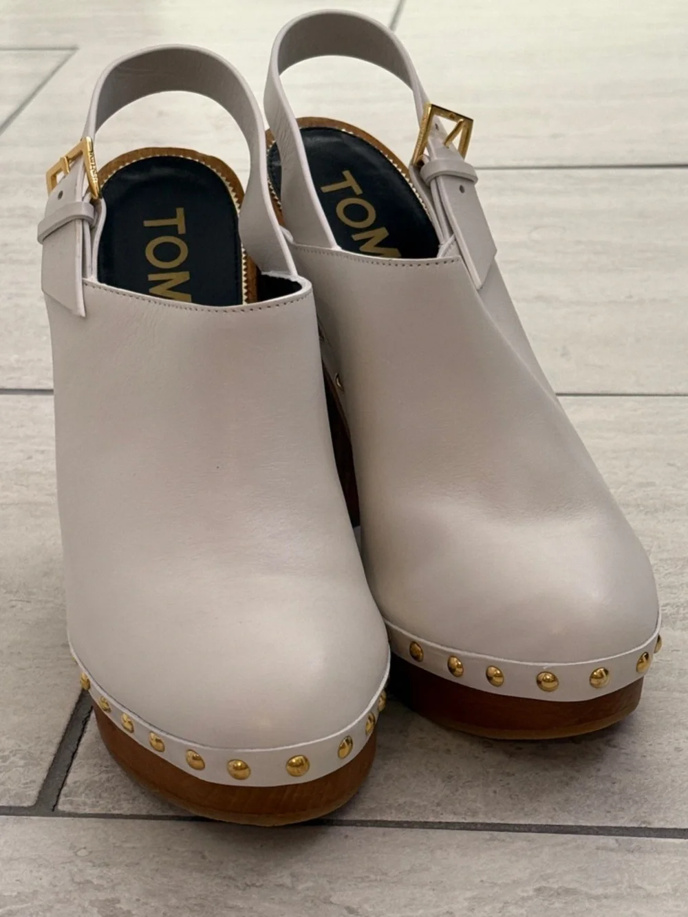 Tom Ford White Leather Platform Slingback Clogs | Gold Stud Trim | size 39.5 - Picture 2 of 13